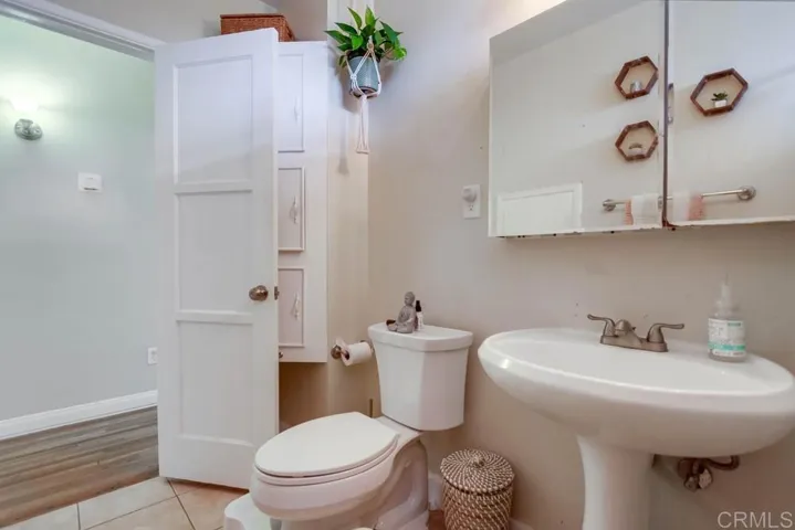 317 S Clementine Street, Oceanside, California 92054