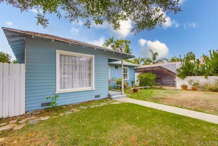 317 S Clementine Street, Oceanside, California 92054