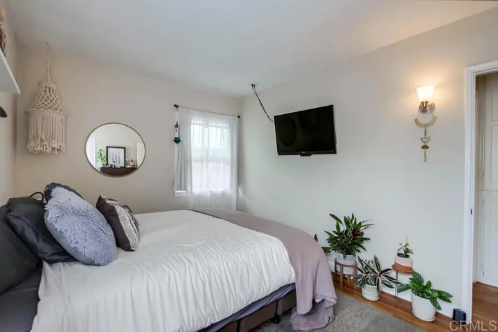317 S Clementine Street, Oceanside, California 92054