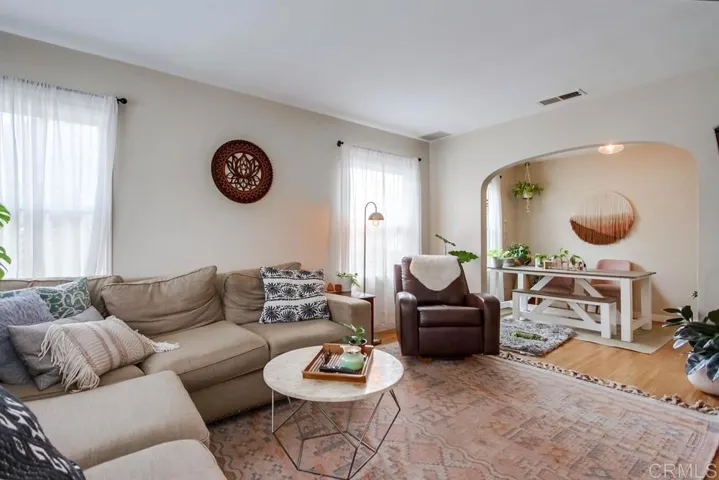 317 S Clementine Street, Oceanside, California 92054