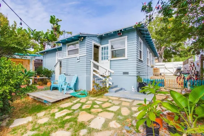 317 S Clementine Street, Oceanside, California 92054