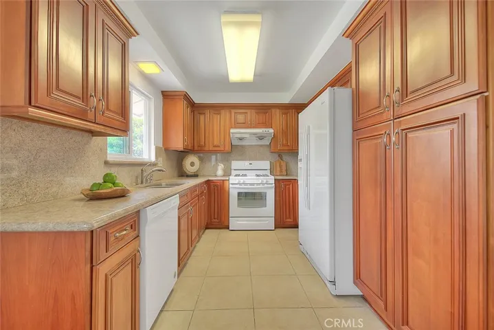 15555 Rojas Street, Hacienda Heights, California 91745