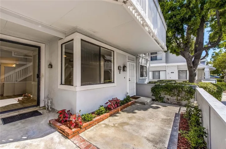 387 Huntington 340, Irvine, California 92620