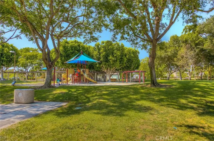 387 Huntington 340, Irvine, California 92620