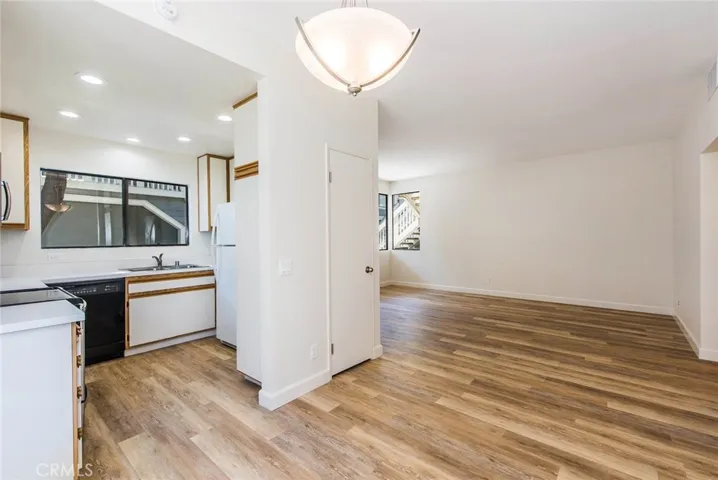 387 Huntington 340, Irvine, California 92620
