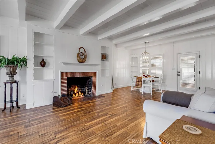 113 Coral Avenue, Newport Beach, California 92662