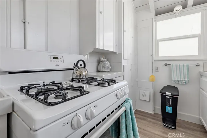 113 Coral Avenue, Newport Beach, California 92662
