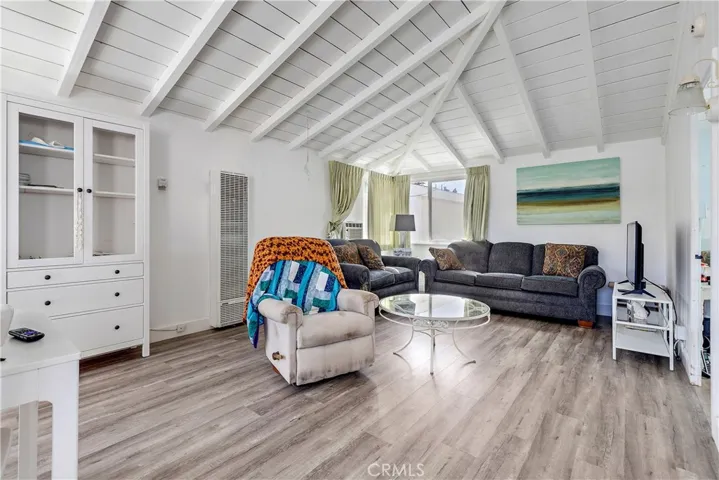 113 Coral Avenue, Newport Beach, California 92662