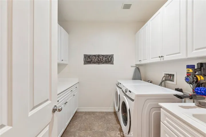 25656 Spicewood Street, Corona, California 92883