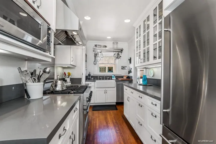 2242 Cliff St, San Diego, California 92116