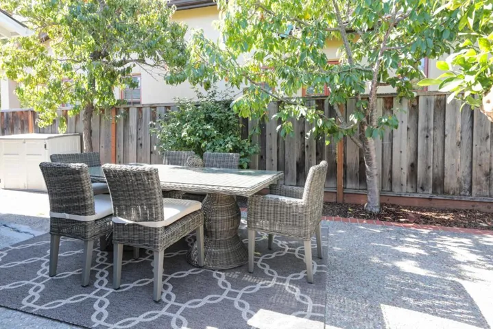 , Palo Alto, California 94303