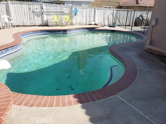 12540 Fox Tail Way, Victorville, California 92392