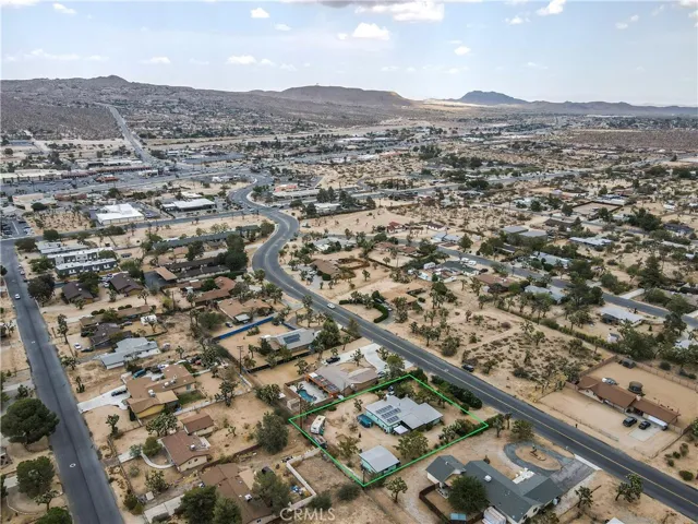 7422 Joshua Lane, Yucca Valley, California 92284