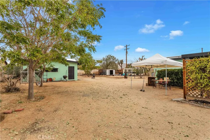 7422 Joshua Lane, Yucca Valley, California 92284