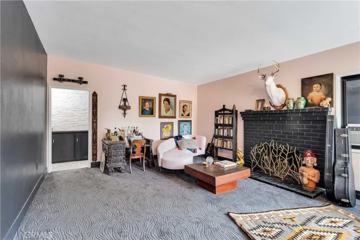 7422 Joshua Lane, Yucca Valley, California 92284