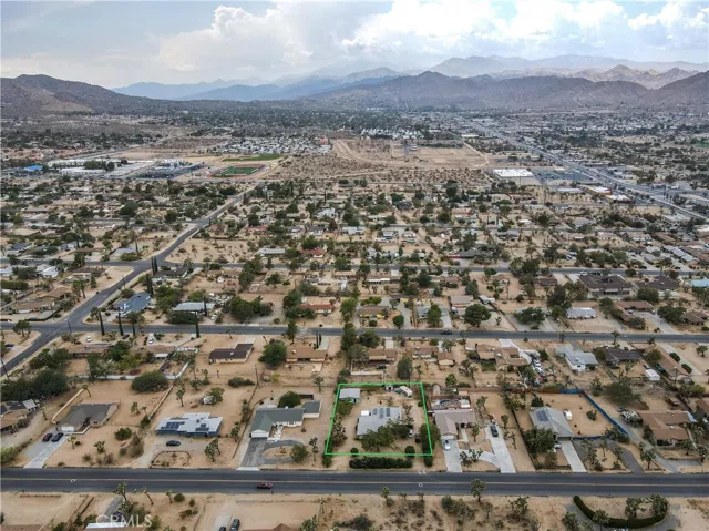 7422 Joshua Lane, Yucca Valley, California 92284