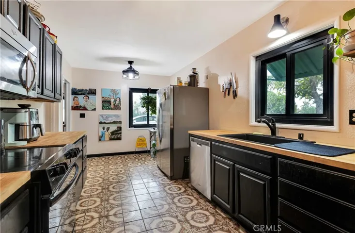 7422 Joshua Lane, Yucca Valley, California 92284