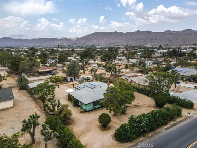 7422 Joshua Lane, Yucca Valley, California 92284