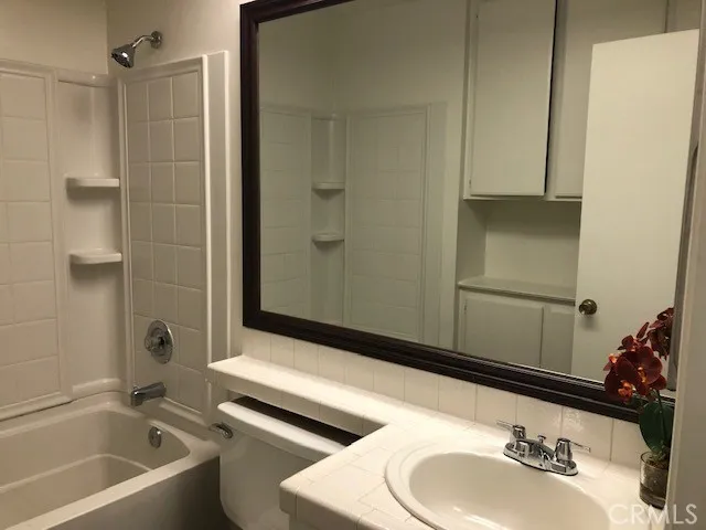 37025 La Contempo Avenue, Palmdale, California 93550