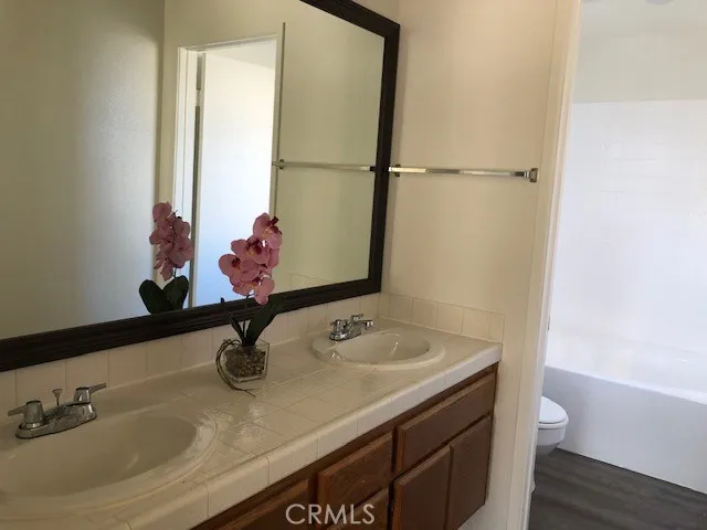 37025 La Contempo Avenue, Palmdale, California 93550