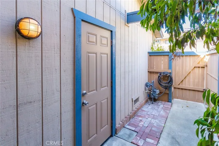 16796 Algonquin Street 21, Huntington Beach, California 92649