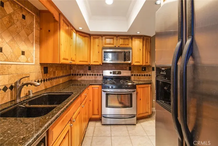 16796 Algonquin Street 21, Huntington Beach, California 92649