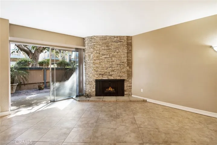 16796 Algonquin Street 21, Huntington Beach, California 92649