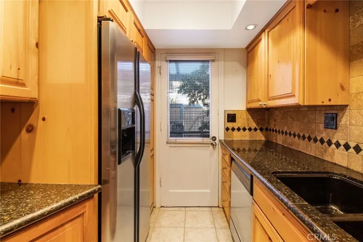 16796 Algonquin Street 21, Huntington Beach, California 92649