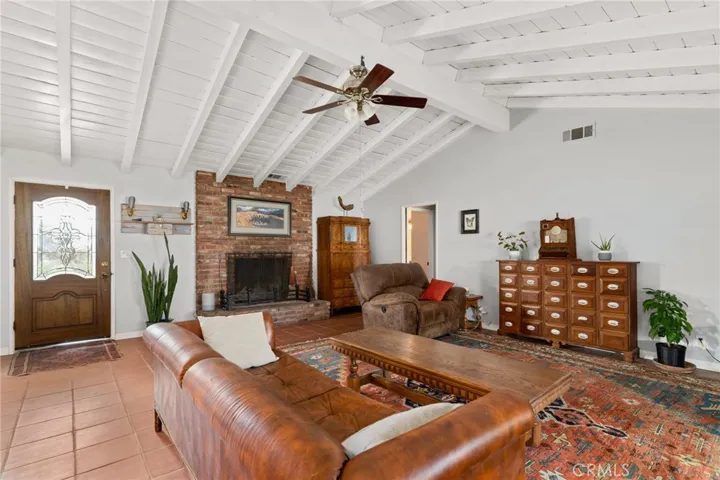 43310 Cedar Avenue, Hemet, California 92544