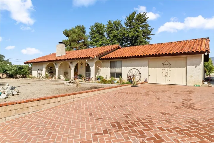 43310 Cedar Avenue, Hemet, California 92544