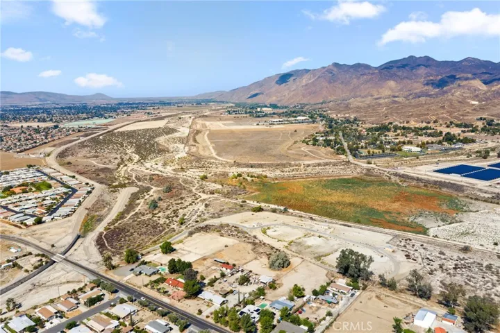 43310 Cedar Avenue, Hemet, California 92544