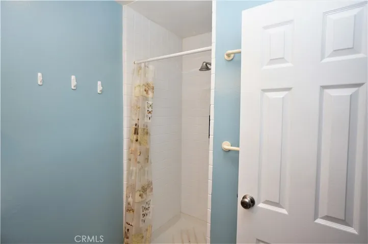 Clean Shower in Master Bathroom