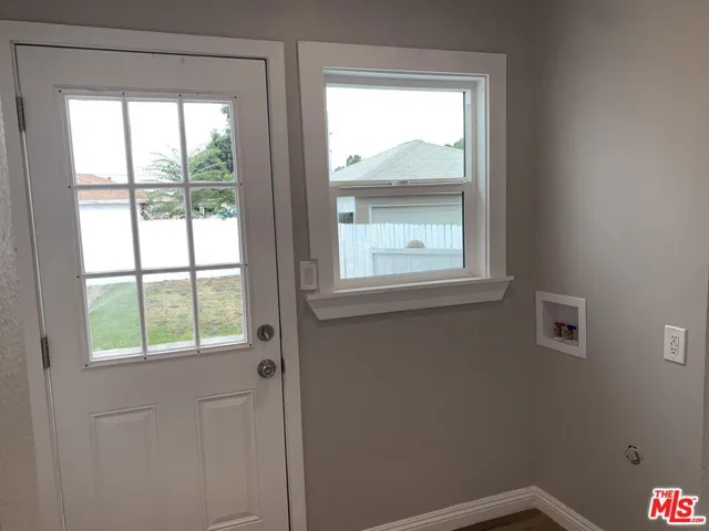 811 N Spring Avenue, Compton, California 90221