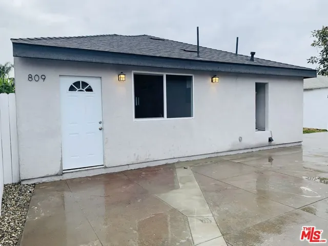 811 N Spring Avenue, Compton, California 90221