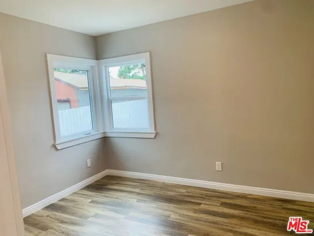 811 N Spring Avenue, Compton, California 90221