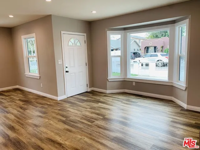 811 N Spring Avenue, Compton, California 90221
