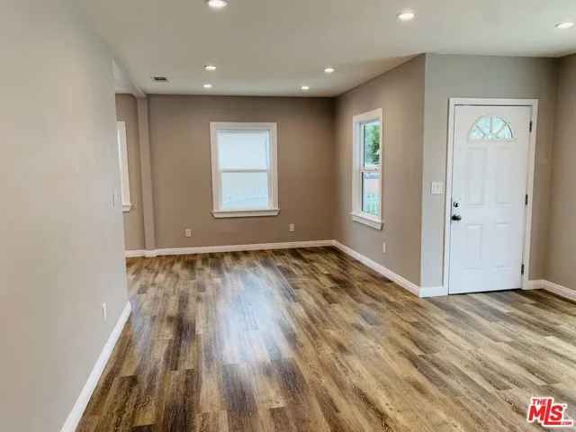 811 N Spring Avenue, Compton, California 90221
