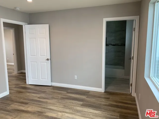 811 N Spring Avenue, Compton, California 90221