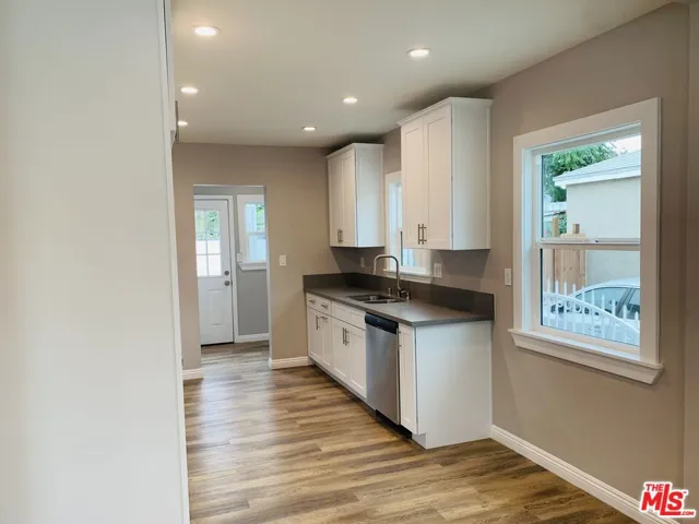 811 N Spring Avenue, Compton, California 90221