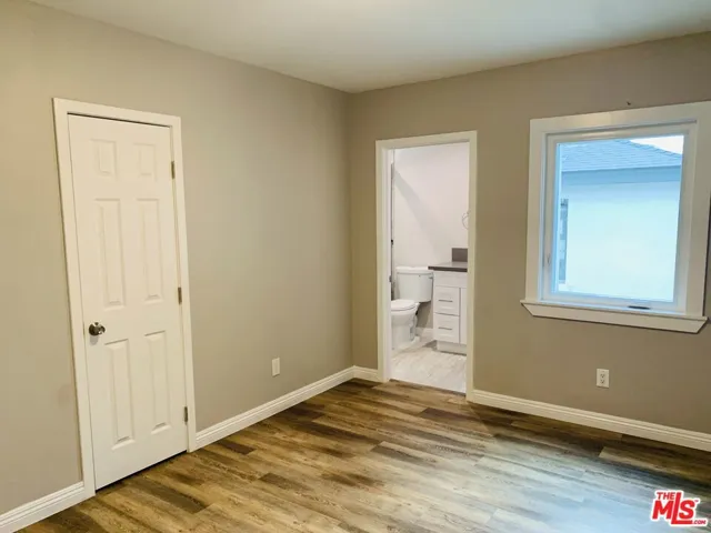 811 N Spring Avenue, Compton, California 90221