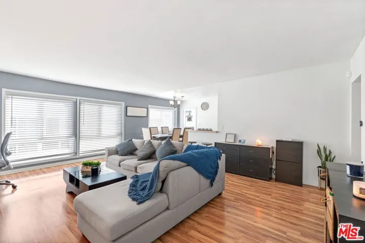 559 E Hazel Street 7, Inglewood, California 90302