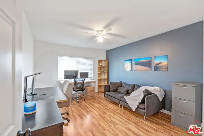 559 E Hazel Street 7, Inglewood, California 90302