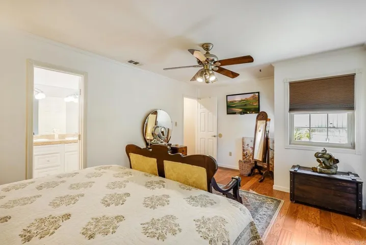 419 Lado De Loma Drive, Vista, California 92083