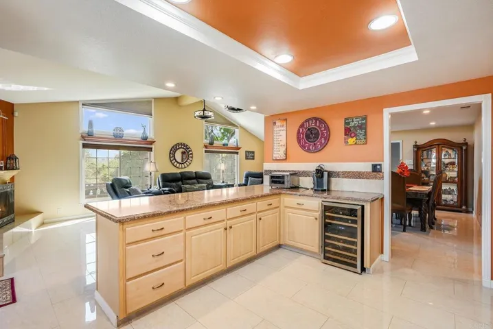419 Lado De Loma Drive, Vista, California 92083
