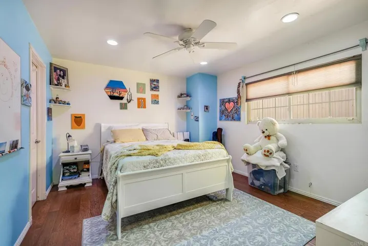 419 Lado De Loma Drive, Vista, California 92083