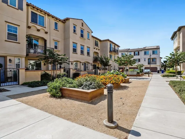 567 Mustang Street, Camarillo, California 93010