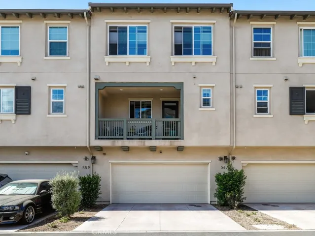 567 Mustang Street, Camarillo, California 93010