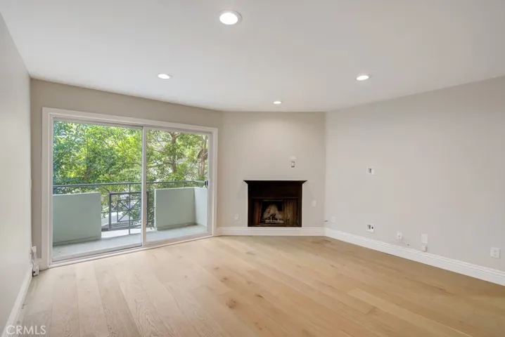 16040 W Sunset Boulevard 102, Pacific Palisades, California 90272
