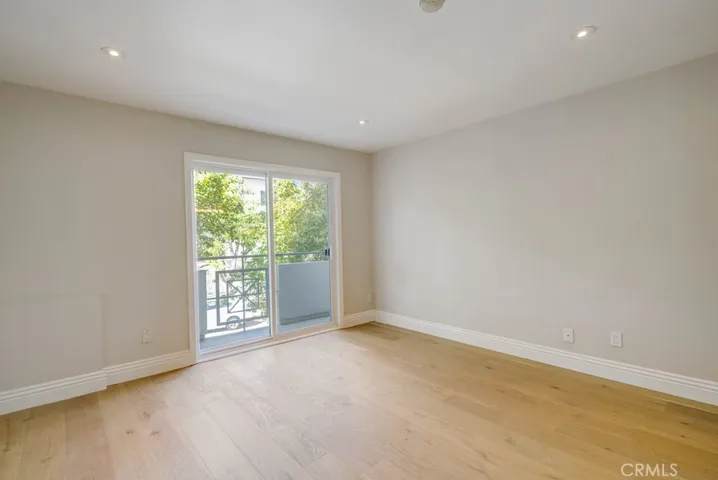 16040 W Sunset Boulevard 102, Pacific Palisades, California 90272
