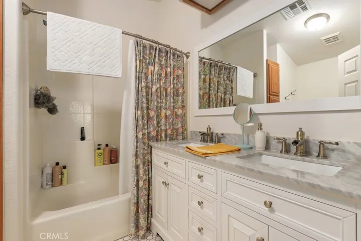 175 Acacia Lane, Newbury Park, California 91320